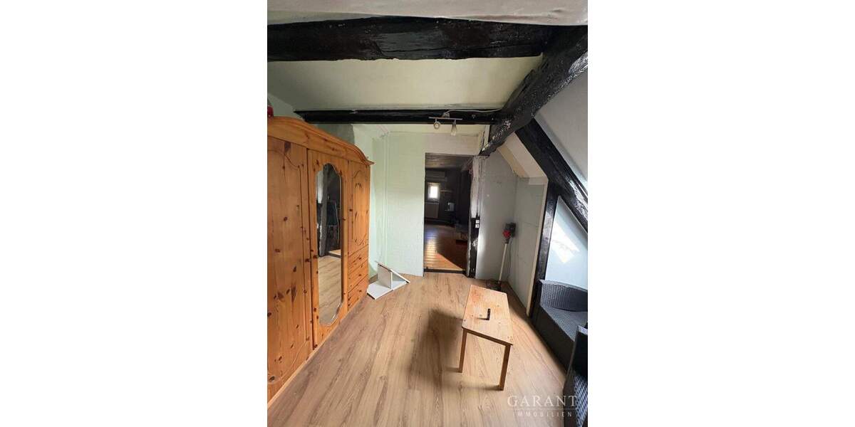 Einfamilienhaus Bretten - 1 Zimmer, 130 m&sup2;, 299.000&euro; | Angebot:25707705
