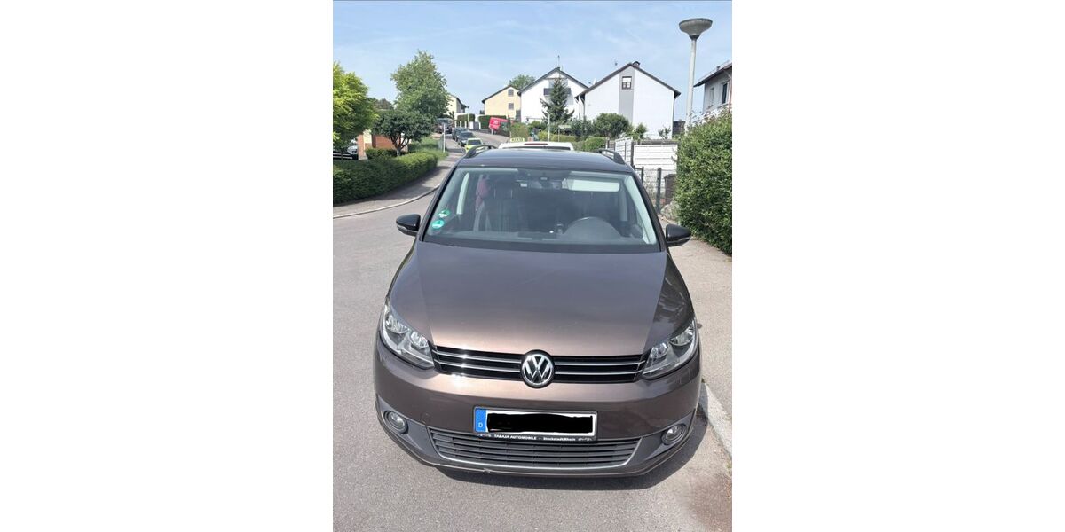 VW Touran 206.531 km 4.600 &euro; Heilbronn 74078