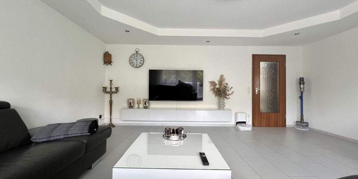 Etagenwohnung Bretten - 4 Zimmer, 90 m&sup2;, 289.000&euro; | Angebot:25777705