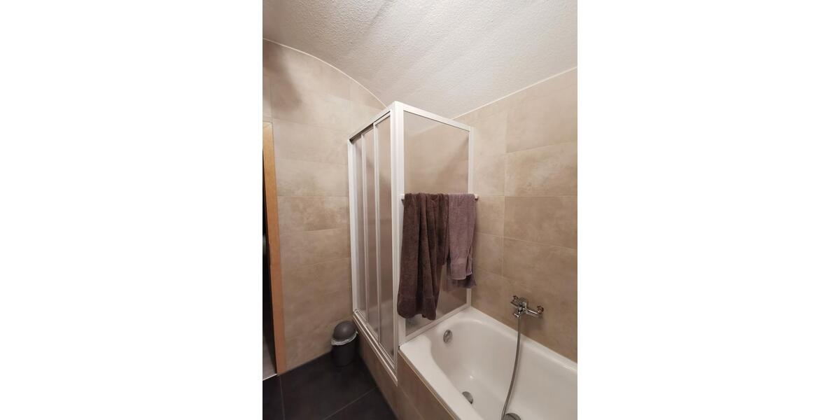 Dachgeschoßwohnung Oedheim - 3 Zimmer, 67 m&sup2;, 310.000&euro; | Angebot:25993330