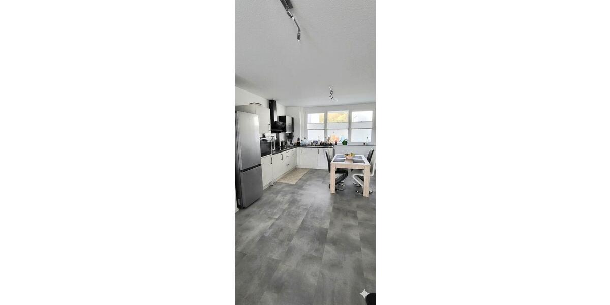 Etagenwohnung Besigheim - 2.5 Zimmer, 69 m&sup2;, 369.000&euro; | Angebot:24829853