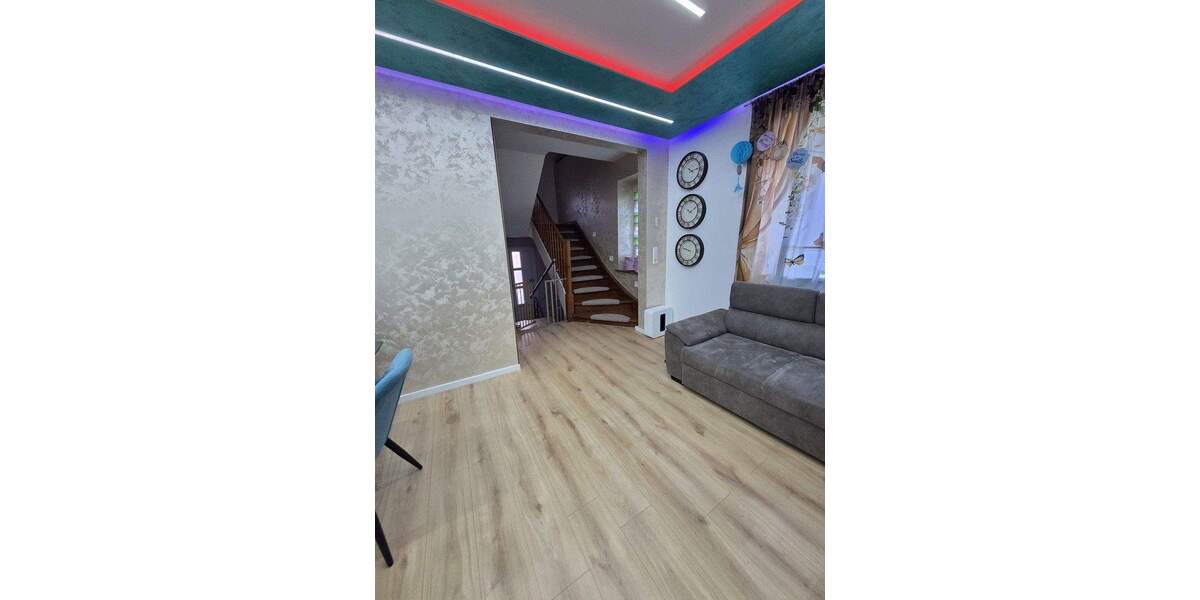 Doppelhaushälfte Niefern-Öschelbronn Öschelbronn - 5 Zimmer, 120 m&sup2;, 470.000&euro; | Angebot:25746603