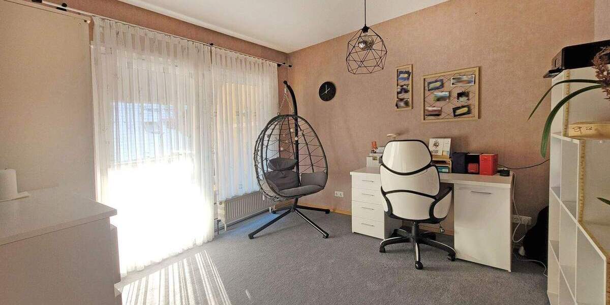 Etagenwohnung Bammental - 4 Zimmer, 86 m&sup2;, 228.000&euro; | Angebot:25668549