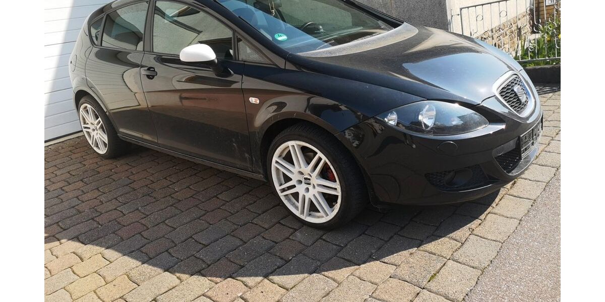 Seat Leon 183.000 km 1.700 &euro; Kirchardt 74912