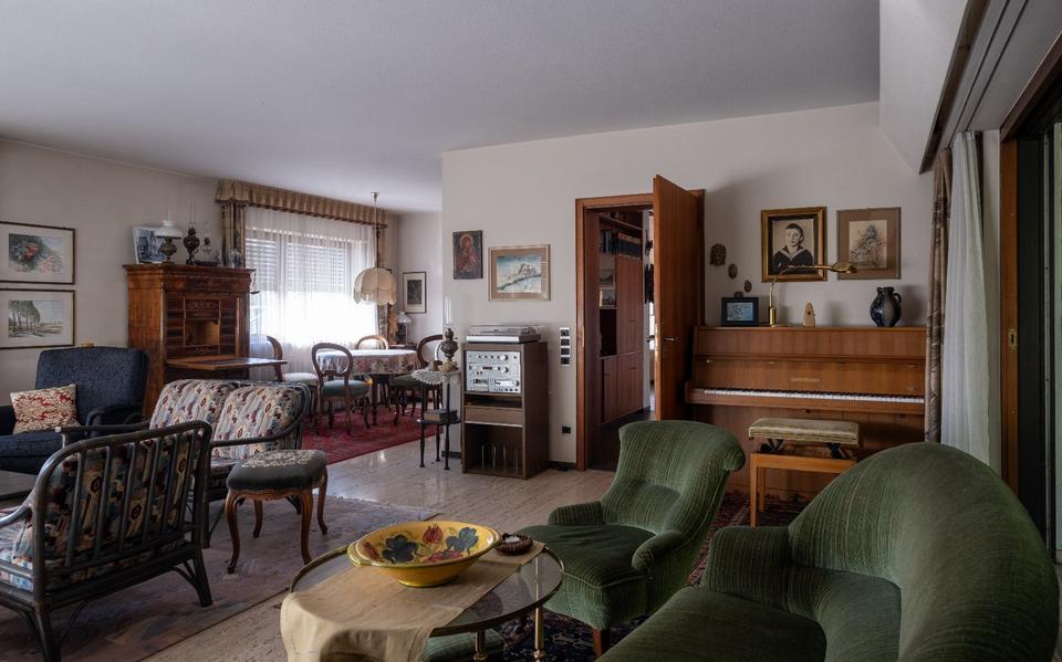 Einfamilienhaus Niefern-Öschelbronn Öschelbronn - 10 Zimmer, 459 m&sup2;, 950.000&euro; | Angebot:25352401