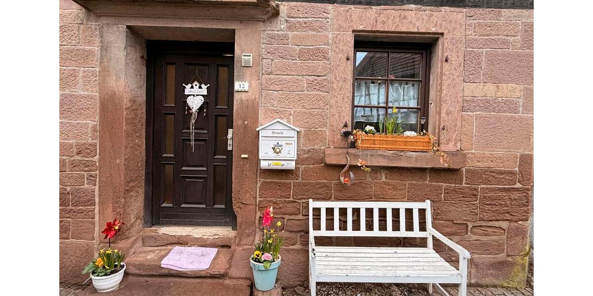 Einfamilienhaus Knittlingen - 5 Zimmer, 78 m&sup2;, 119.000&euro; | Angebot:25087528