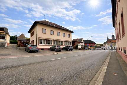 Haus Bad Schönborn - 13 Zimmer, 300 m&sup2;, 950.000&euro; | Angebot:24425935