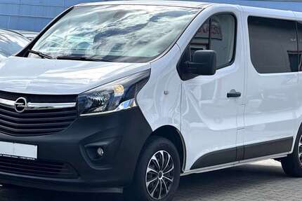 Opel Vivaro 124.000 km 18.995 &euro; Bruchsal-Helmsheim 76646