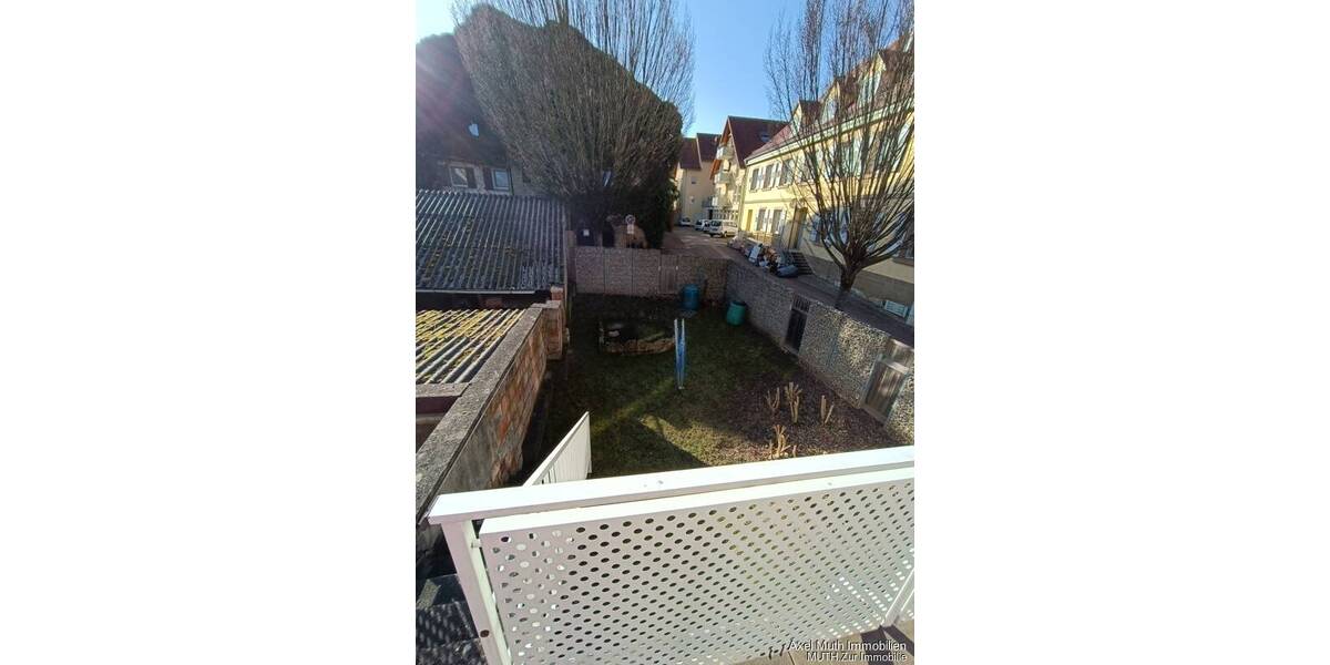 Mehrfamilienhaus, Wohnhaus Sulzfeld - 7 Zimmer, 200 m&sup2;, 350.000&euro; | Angebot:26026160