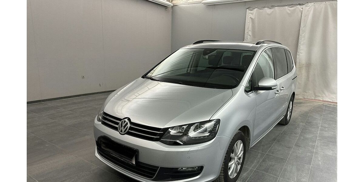 VW Sharan 156.900 km 21.900 &euro; Bretten 75015