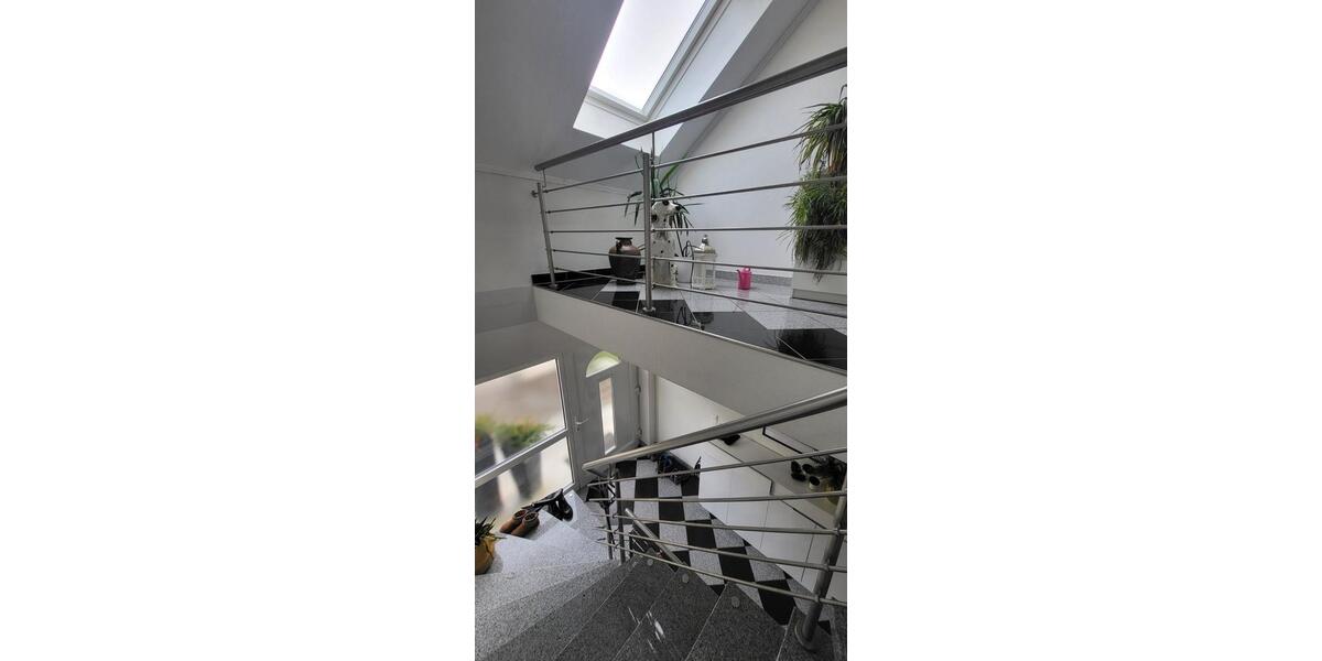 Dachgeschoßwohnung Knittlingen - 3 Zimmer, 70 m&sup2;, 700&euro; | Angebot:24774348