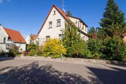 Haus Kirchheim am Neckar - 4 Zimmer, 130 m&sup2;, 380.000&euro; | Angebot:25929175