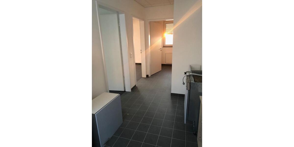 Gewerbeobjekt Leingarten - 1.300&euro; | Angebot:25973256