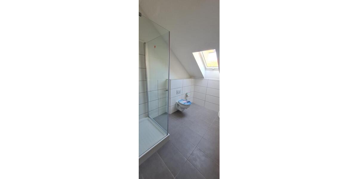 Dachgeschoßwohnung Östringen - 2 Zimmer, 60 m&sup2;, 880&euro; | Angebot:26547314