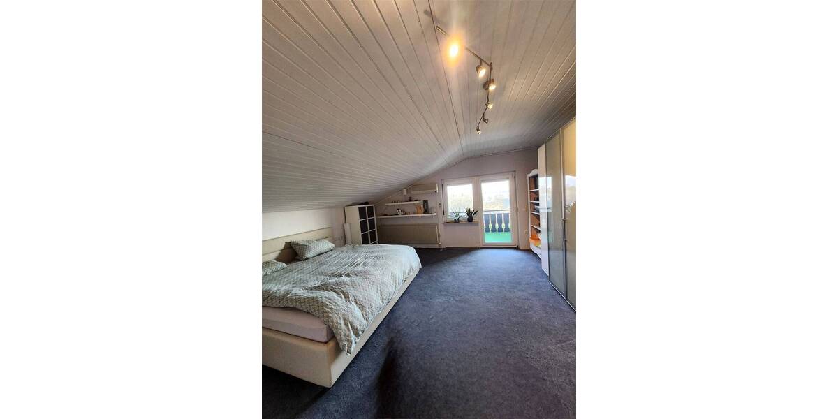 Einfamilienhaus Sinsheim Reihen - 8 Zimmer, 243 m&sup2;, 687.000&euro; | Angebot:25731533