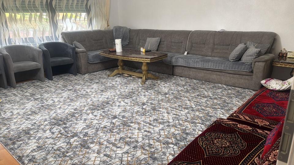 Etagenwohnung Sinsheim - 4 Zimmer, 105 m&sup2;, 1.000&euro; | Angebot:25654080