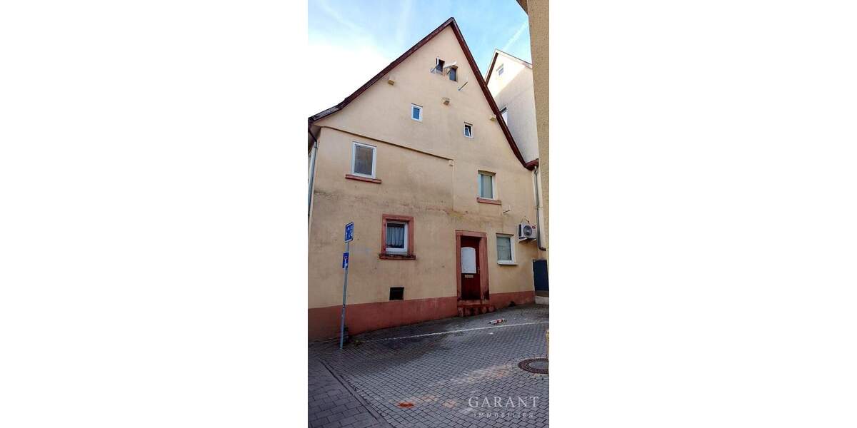 Einfamilienhaus Bretten - 1 Zimmer, 130 m&sup2;, 299.000&euro; | Angebot:25707705