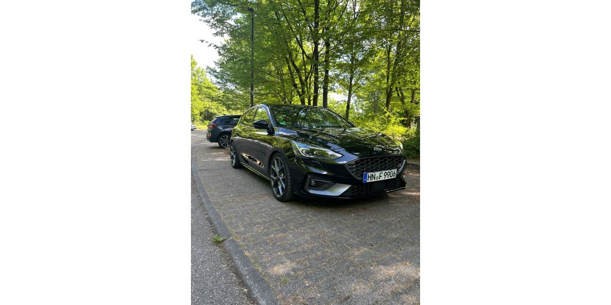Ford Focus 83.000 km 18.399 &euro; Heilbronn 74081