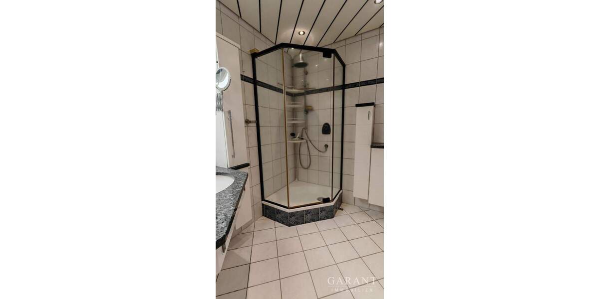 Einfamilienhaus Niefern Öschelbronn Niefern - 7 Zimmer, 239 m&sup2;, 579.000&euro; | Angebot:25778807