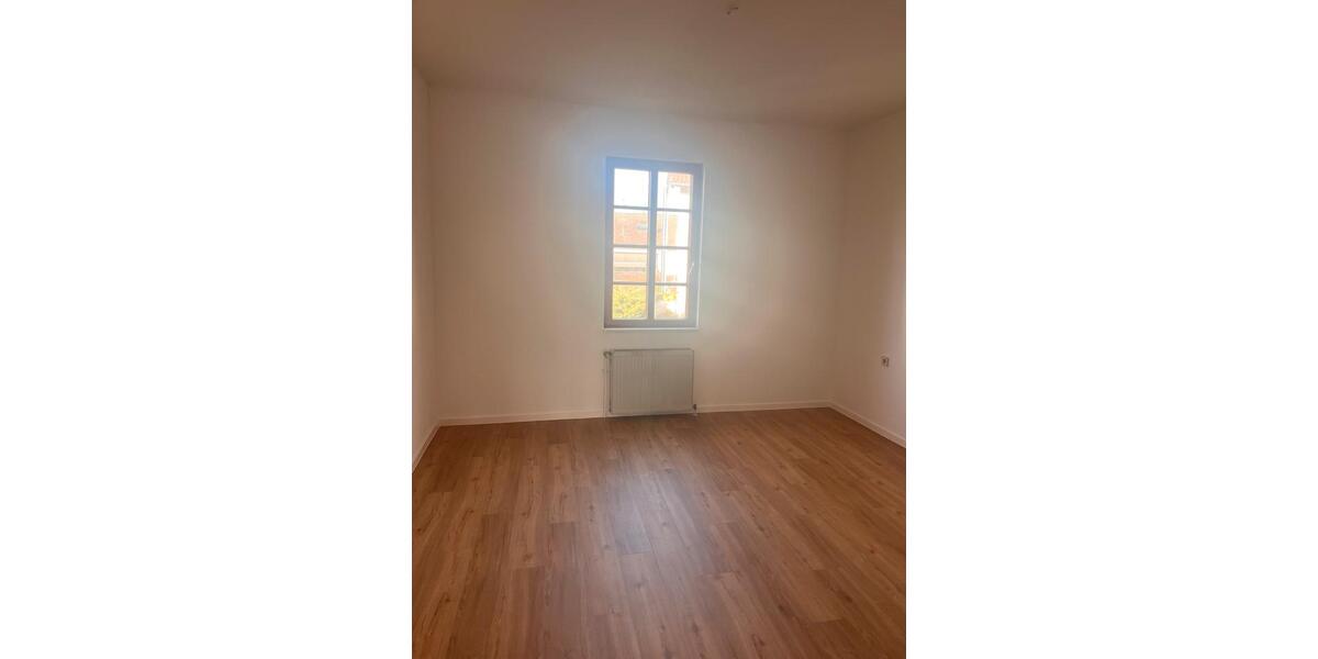 Etagenwohnung Ilsfeld - 2 Zimmer, 65 m&sup2;, 725&euro; | Angebot:25378723