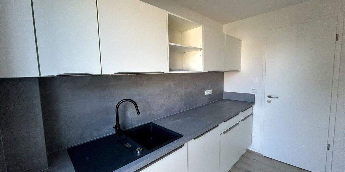 Etagenwohnung Bad Friedrichshall Kochendorf - 4 Zimmer, 84 m&sup2;, 1.199&euro; | Angebot:25880106