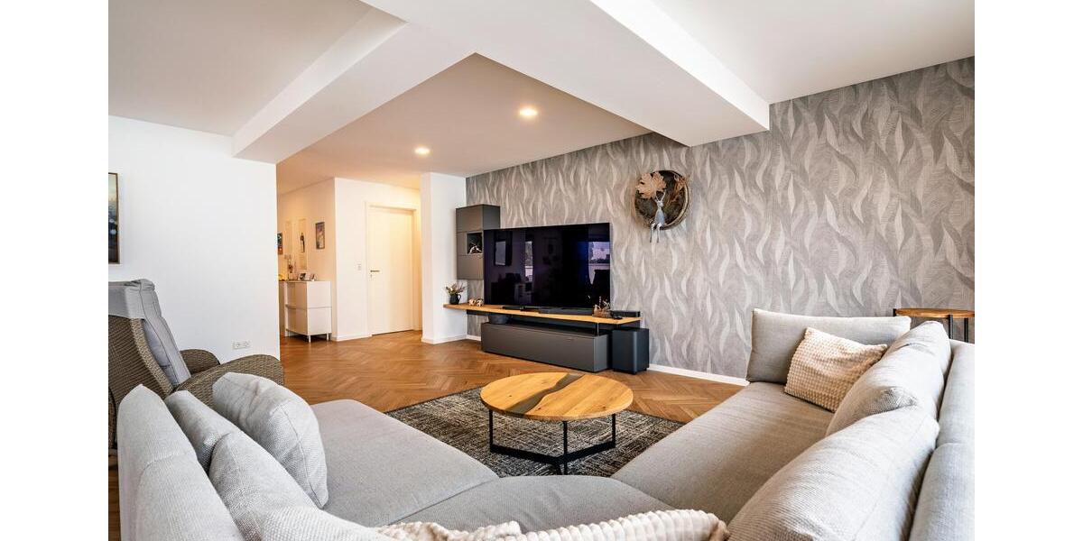 Etagenwohnung Mosbach - 3 Zimmer, 150 m&sup2;, 1.700&euro; | Angebot:25362235