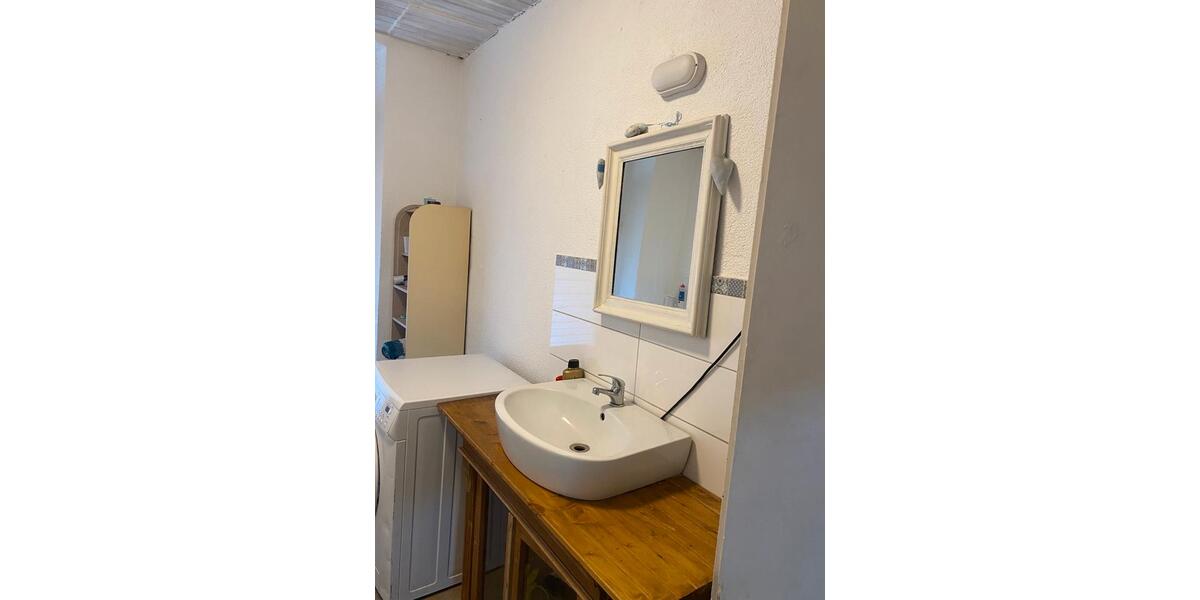 Etagenwohnung Kirchardt - 1 Zimmer, 16 m&sup2;, 450&euro; | Angebot:25321957