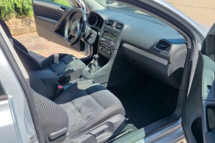 VW Golf 185.000 km 2.790 &euro; Elsenz 75031
