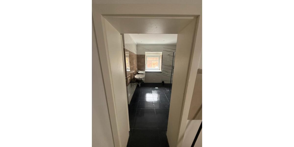 Erdgeschoßwohnung Illingen - 3 Zimmer, 80 m&sup2;, 900&euro; | Angebot:25612113