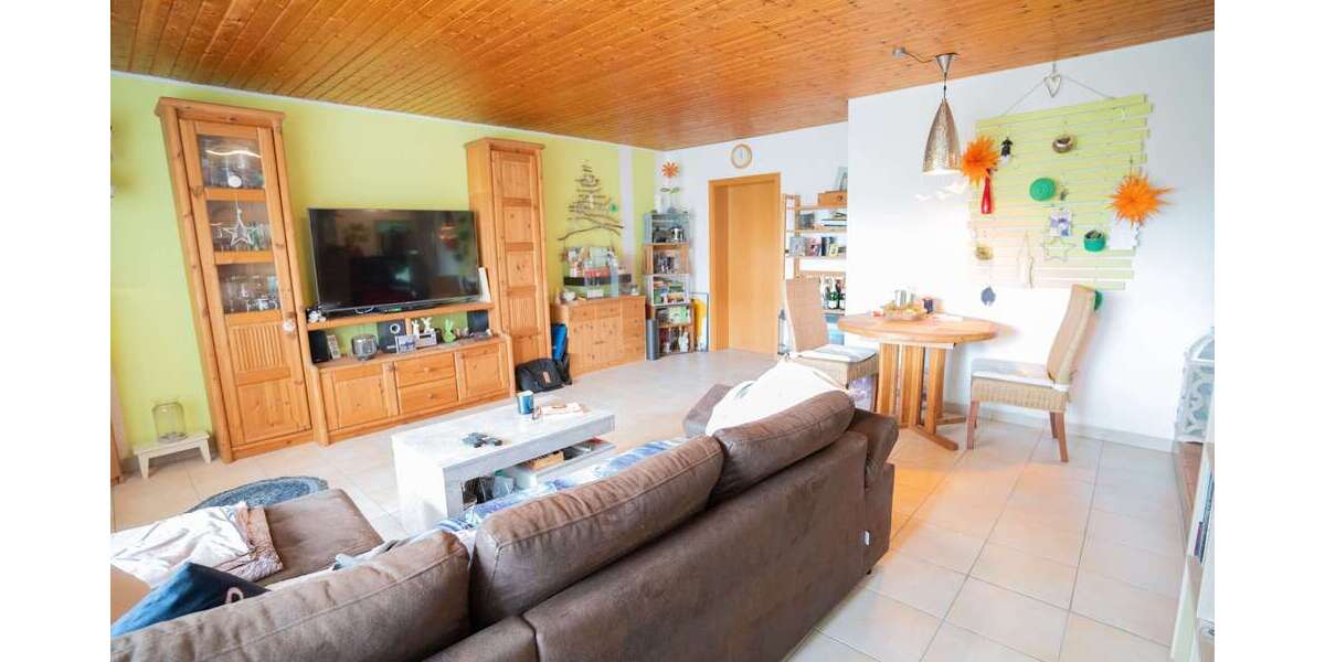 Etagenwohnung Sachsenheim - 2 Zimmer, 78 m&sup2;, 185.000&euro; | Angebot:26607041
