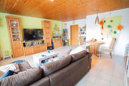 Wohnung Sachsenheim - 2 Zimmer, 78 m&sup2;, 185.000&euro; | Angebot:26607041