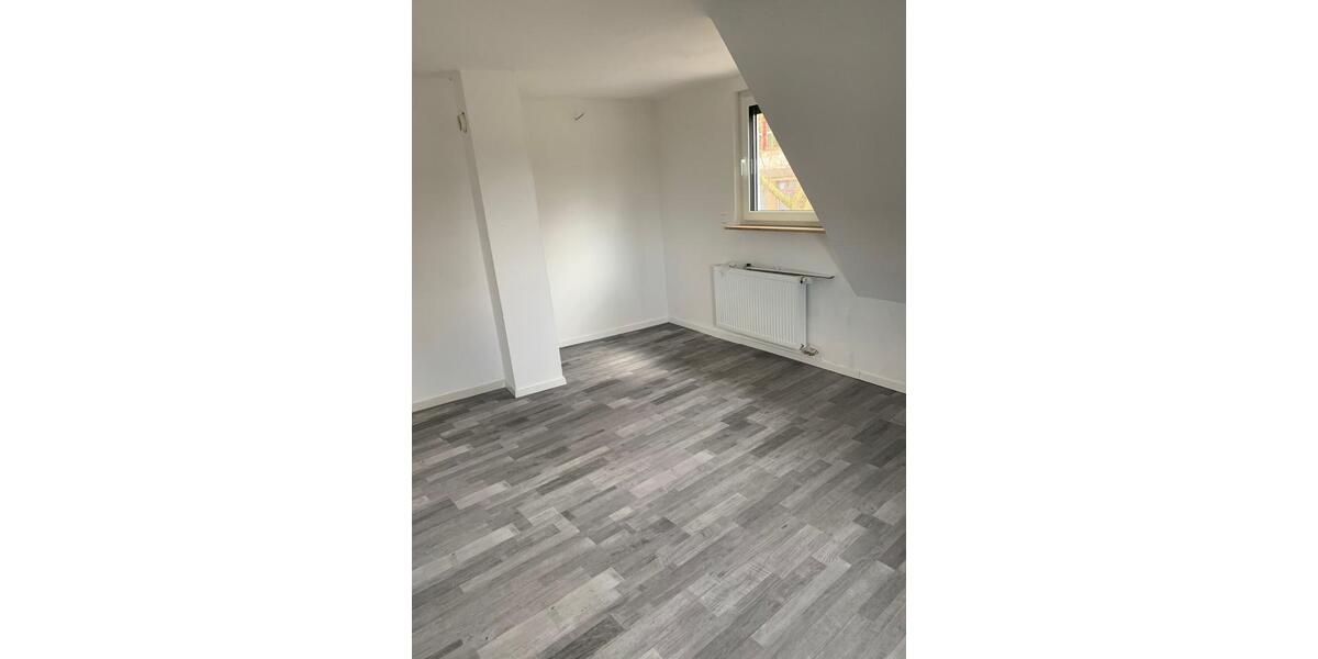 Dachgeschoßwohnung Heilbronn Kernstadt - 3 Zimmer, 85 m&sup2;, 1.300&euro; | Angebot:25945165