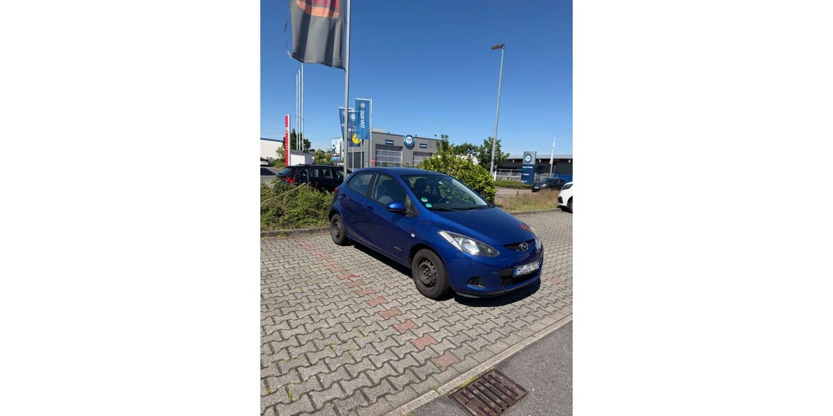 Mazda 2 177.100 km 2.300 &euro; Dielheim 69234