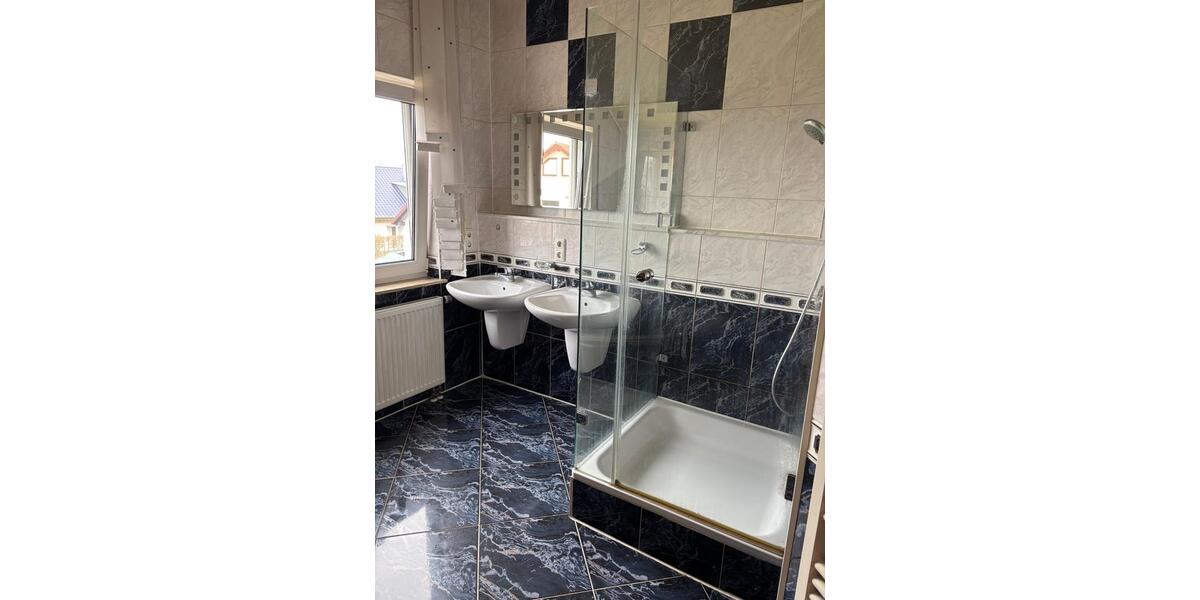 Doppelhaushälfte Bönnigheim - 4 Zimmer, 116 m&sup2;, 1.500&euro; | Angebot:25894769