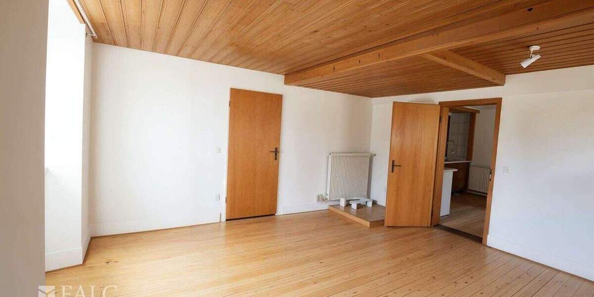 Mehrfamilienhaus, Wohnhaus Angelbachtal - 5 Zimmer, 372 m&sup2;, 350.000&euro; | Angebot:25697197