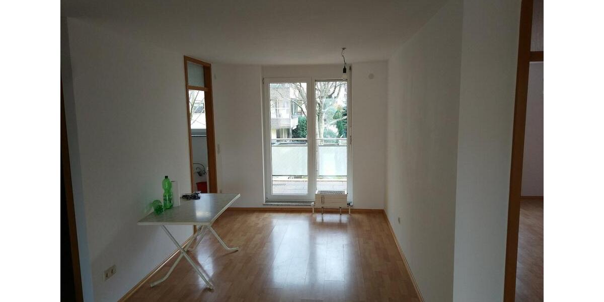 Etagenwohnung Heilbronn Kernstadt - 3.5 Zimmer, 79 m&sup2;, 1.000&euro; | Angebot:25963156