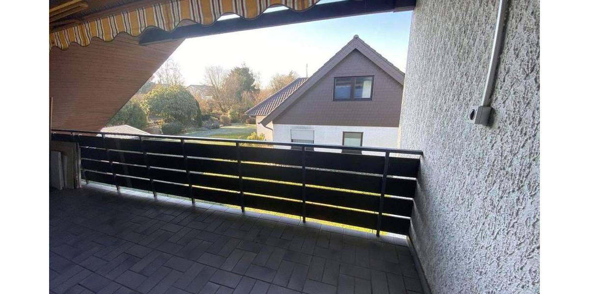 Einfamilienhaus Sinsheim - 7 Zimmer, 220 m&sup2;, 649.000&euro; | Angebot:25657488