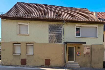 Haus Lauffen am Neckar - 5 Zimmer, 160 m&sup2;, 200.000&euro; | Angebot:26889762