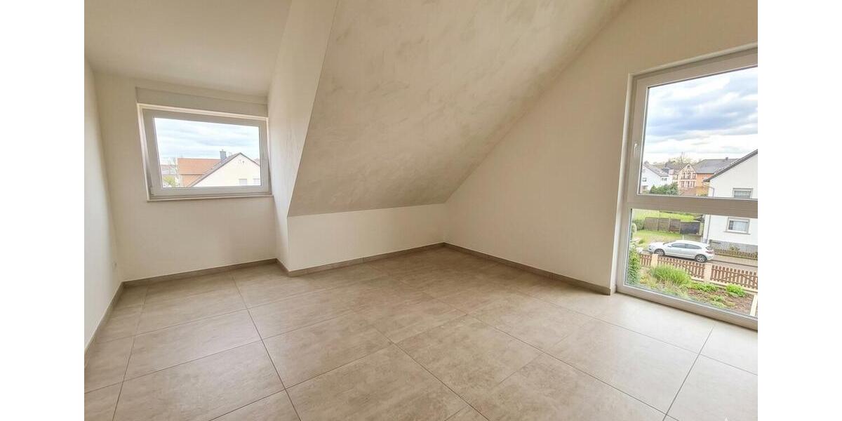 Maisonettenwohnung Kronau - 4 Zimmer, 115 m&sup2;, 1.400&euro; | Angebot:25700124