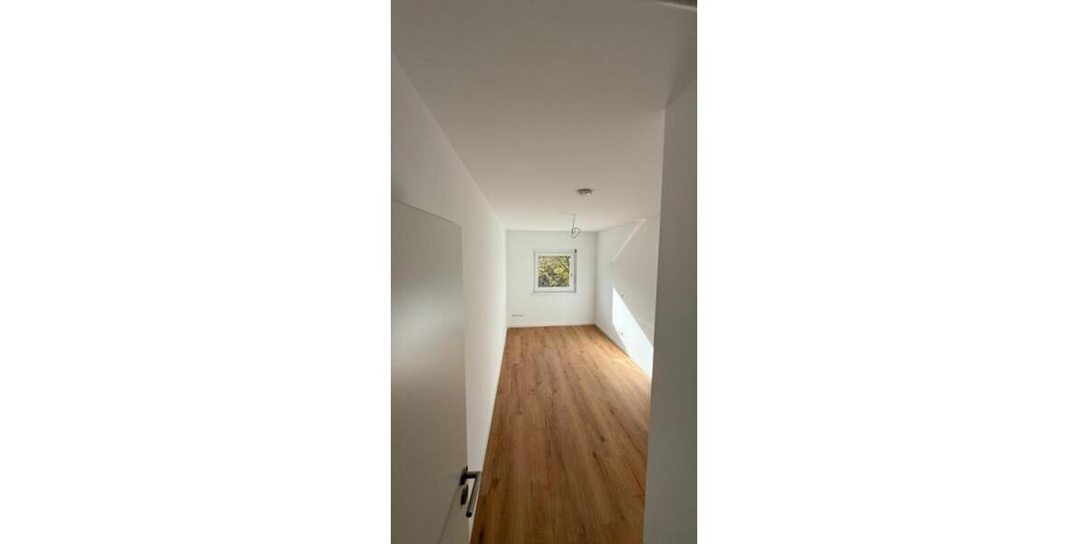 Etagenwohnung Heilbronn Böckingen - 3 Zimmer, 75 m&sup2;, 1.100&euro; | Angebot:25758343