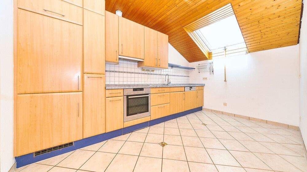 Einfamilienhaus Bönnigheim - 6 Zimmer, 208 m&sup2;, 795.000&euro; | Angebot:25697233