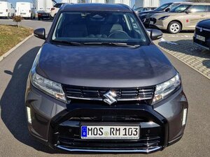 Suzuki Vitara Vollhybrid 1.5 Hybrid Allgrip AGS Comfort+G 6.000 km 29.990 &euro; Obrigheim-Asbach 74847