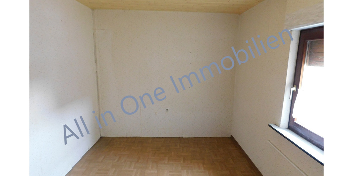 Einfamilienhaus Ubstadt-Weiher Weiher - 6 Zimmer, 125 m&sup2;, 299.000&euro; | Angebot:25916122