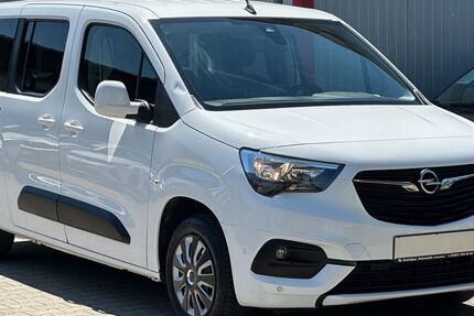 Opel Combo Life 155.000 km 13.995 &euro; Bruchsal-Helmsheim 76646