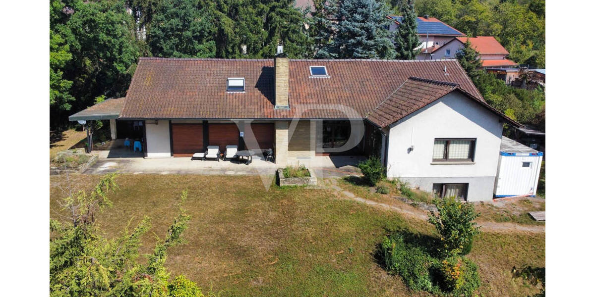 Einfamilienhaus Sulzfeld - 7 Zimmer, 280 m&sup2;, 795.000&euro; | Angebot:25729840