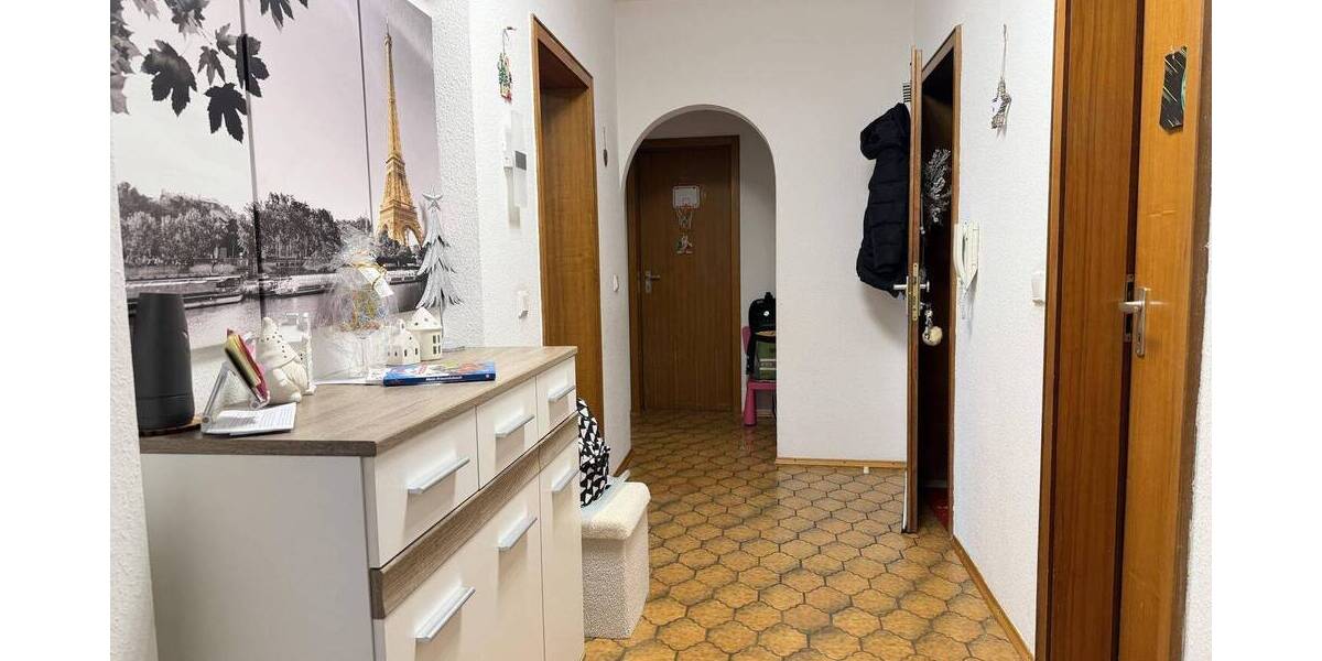Etagenwohnung Sandhausen - 3 Zimmer, 83 m&sup2;, 215.000&euro; | Angebot:26788184