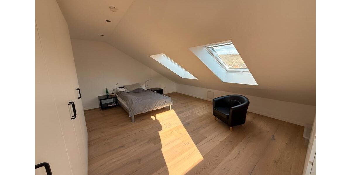 Dachgeschoßwohnung Sinsheim - 3 Zimmer, 87 m&sup2;, 419.000&euro; | Angebot:25756259