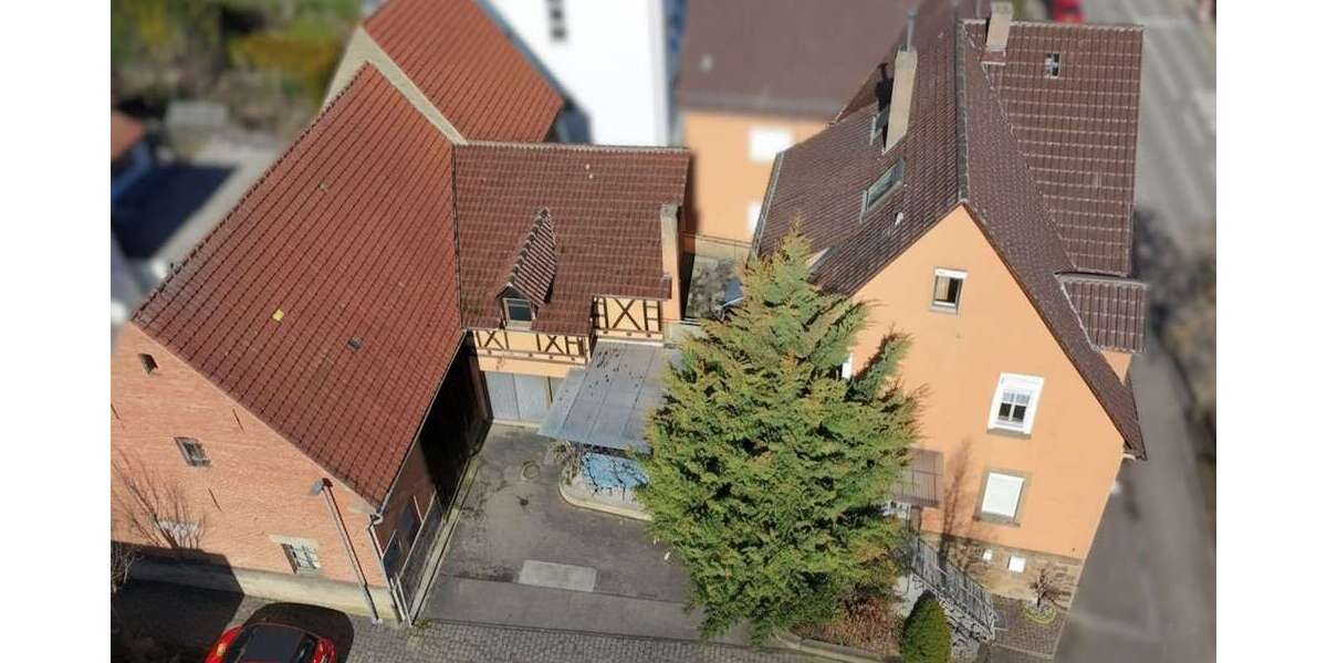 Einfamilienhaus Erligheim - 9 Zimmer, 151 m&sup2;, 375.000&euro; | Angebot:26025820