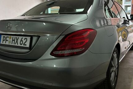 Mercedes-Benz C 220 150.000 km 15.900 &euro; Illingen 75428