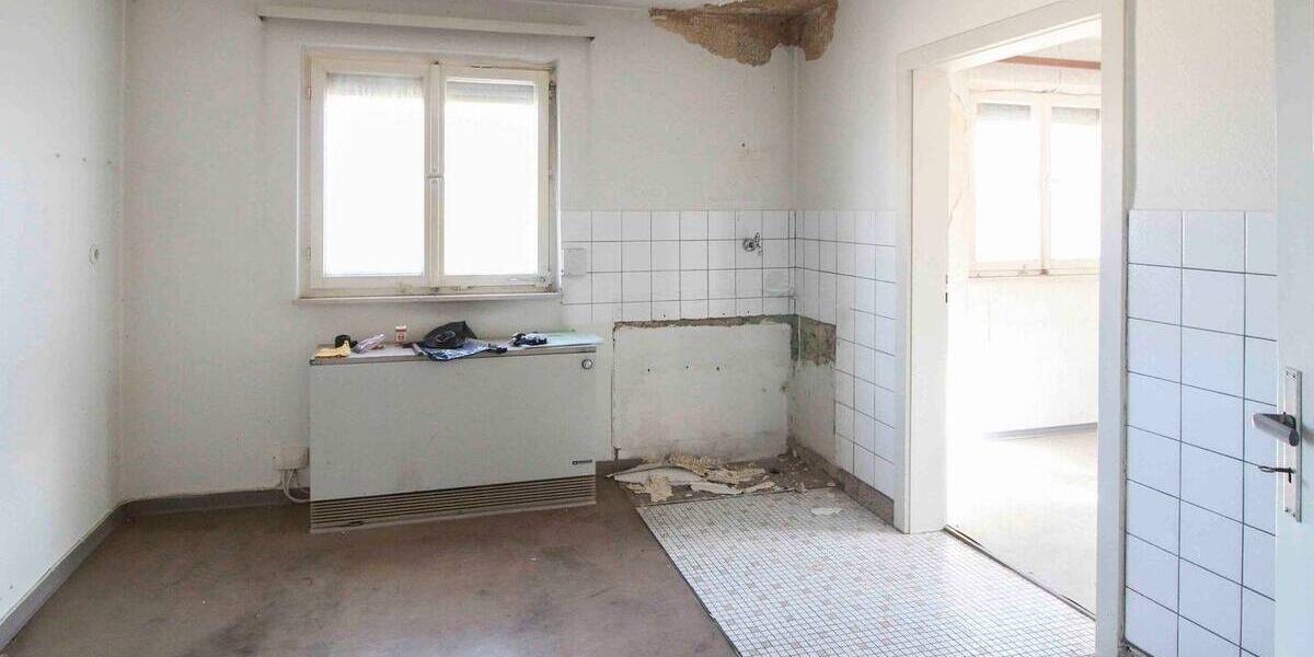 Einfamilienhaus Mühlacker Dürrmenz - 6 Zimmer, 115 m&sup2;, 175.000&euro; | Angebot:25970542